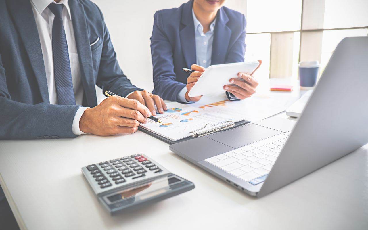 Do I Need To Hire A Bookkeeper? Intrepidium Consulting Inc. Pitt