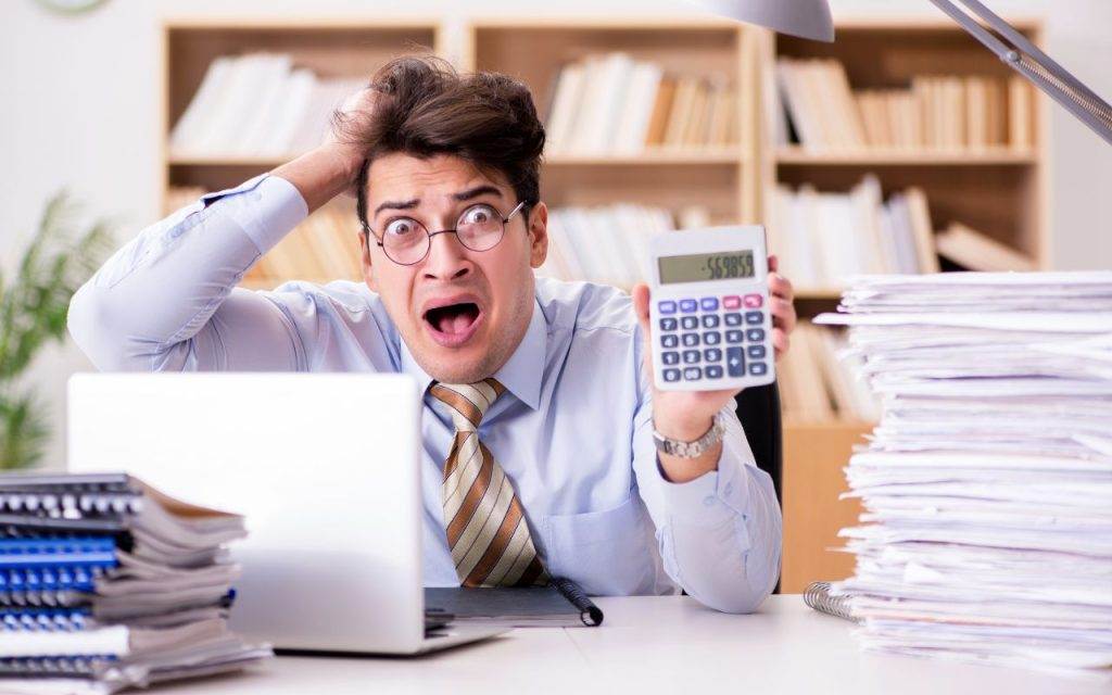 Top Ten Bookkeeping Mistakes Businesses Make 1 top bookkeeping mistakes businesses make - Intrepidium Consulting